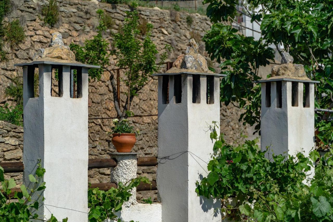 Alojamientos Rurales Los Macabes Alpujarra De La Sierra Exterior foto