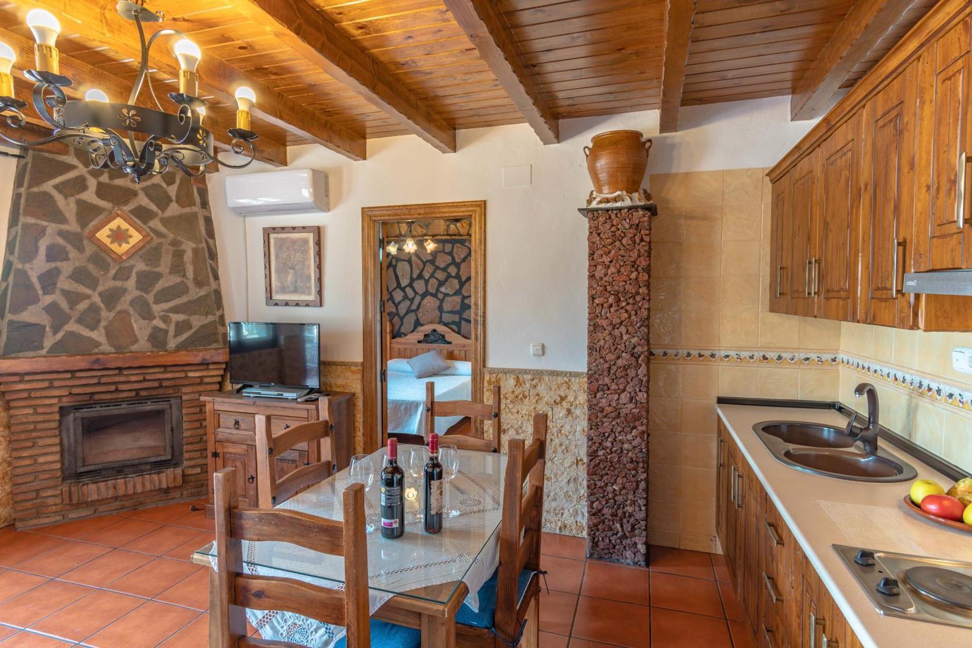 Alojamientos Rurales Los Macabes Alpujarra De La Sierra Quarto foto