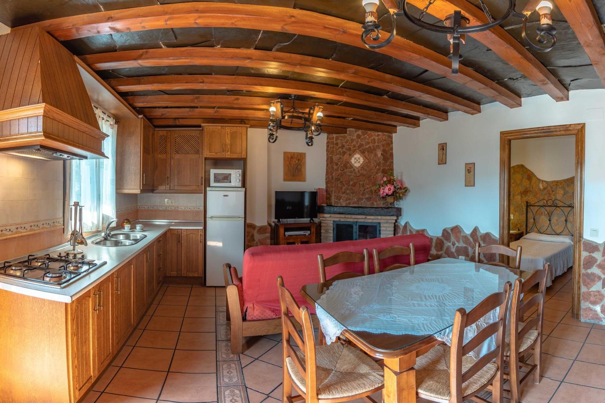 Alojamientos Rurales Los Macabes Alpujarra De La Sierra Quarto foto