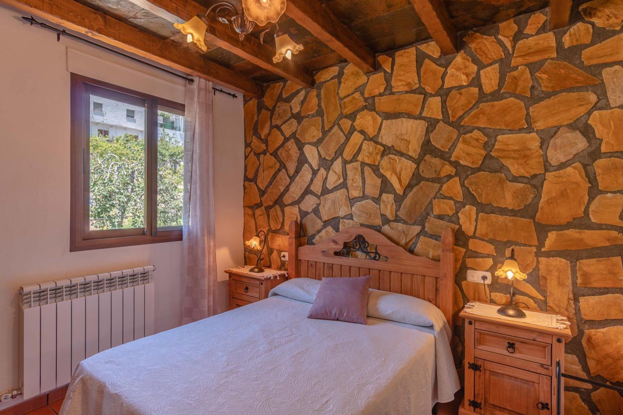 Alojamientos Rurales Los Macabes Alpujarra De La Sierra Quarto foto