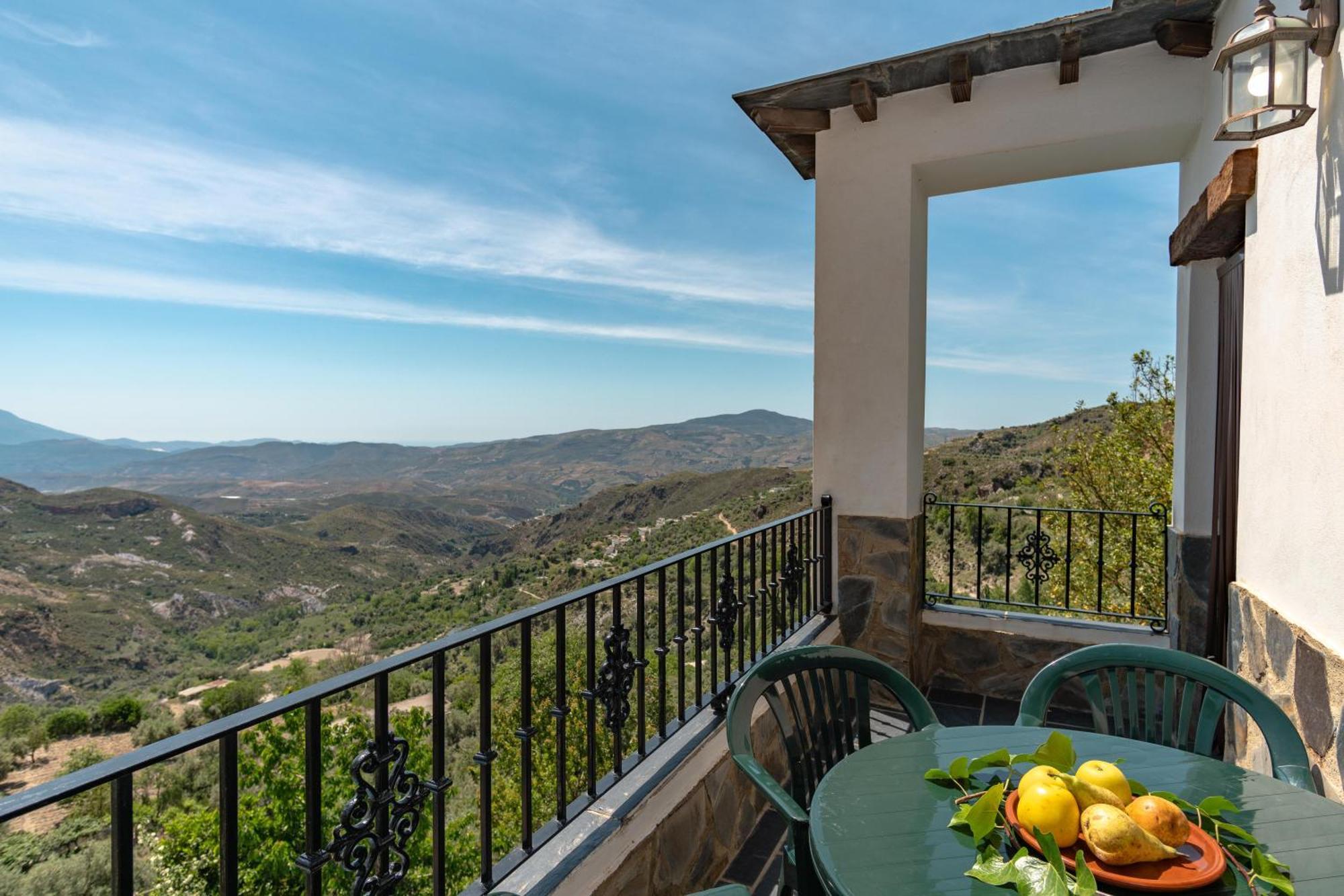 Alojamientos Rurales Los Macabes Alpujarra De La Sierra Quarto foto