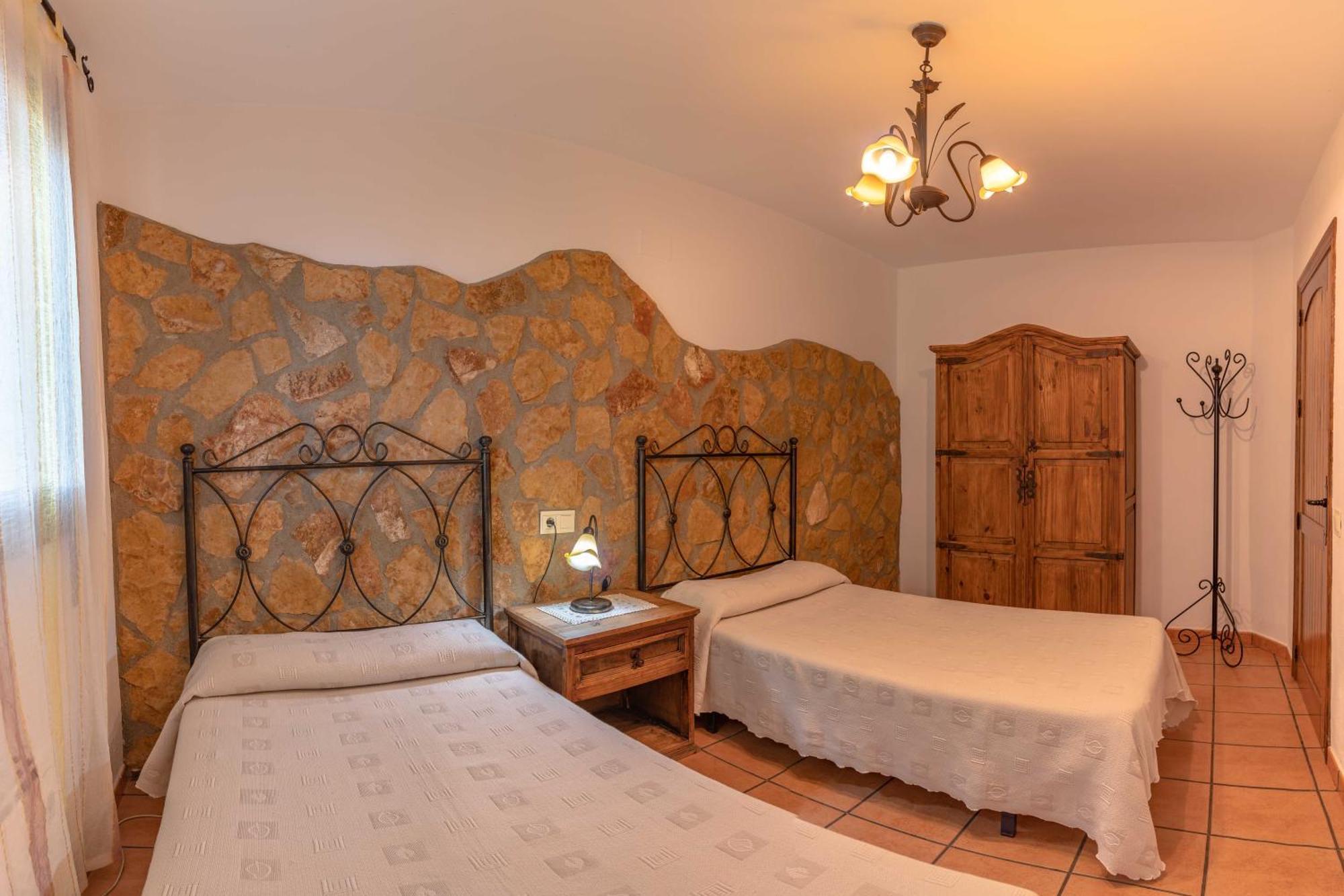 Alojamientos Rurales Los Macabes Alpujarra De La Sierra Quarto foto